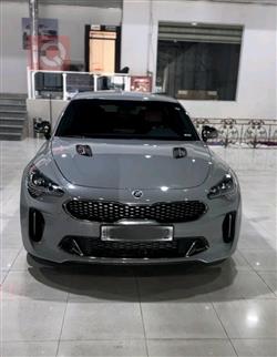 کیا ستینگەر